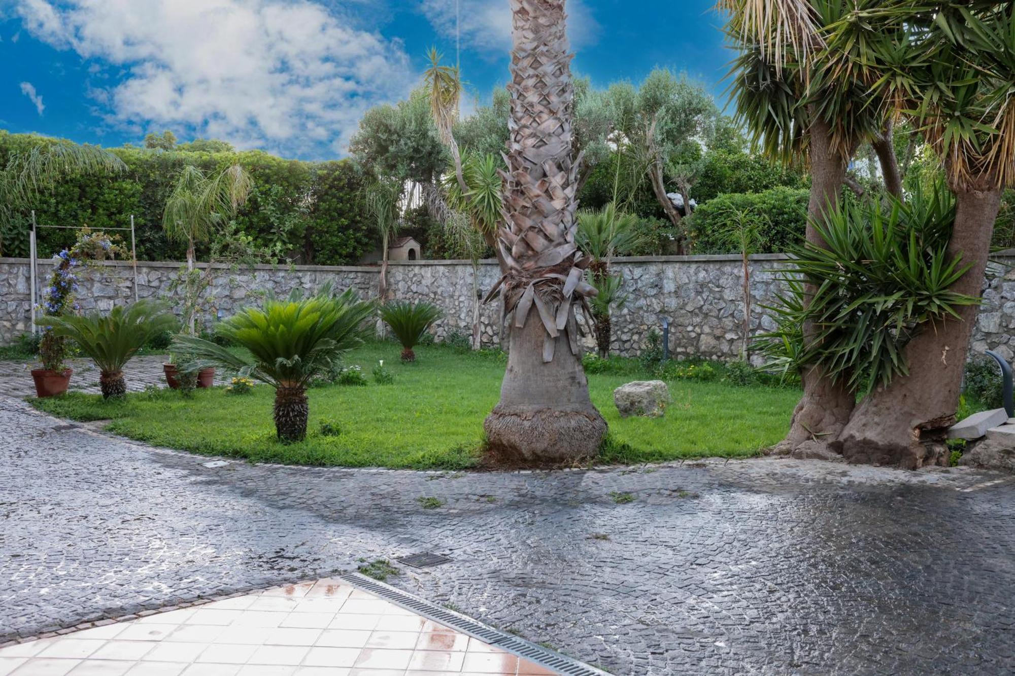 Hotel Dream Garden Scafati Esterno foto